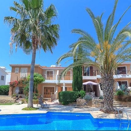 Eden Gardens Villa Paphos Exteriör bild