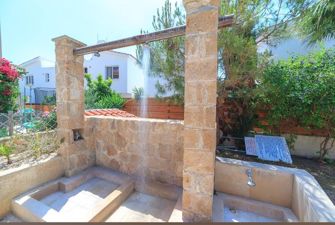 Eden Gardens Villa Paphos Exteriör bild
