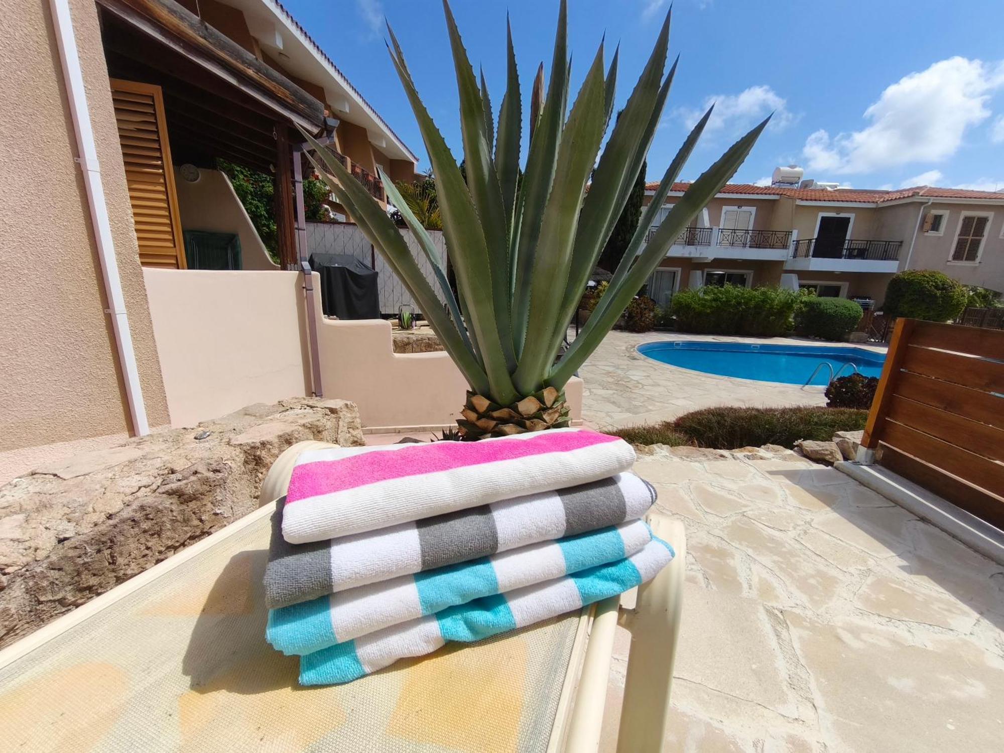 Eden Gardens Villa Paphos Exteriör bild