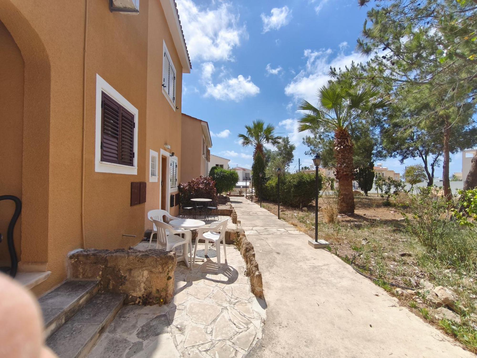 Eden Gardens Villa Paphos Exteriör bild
